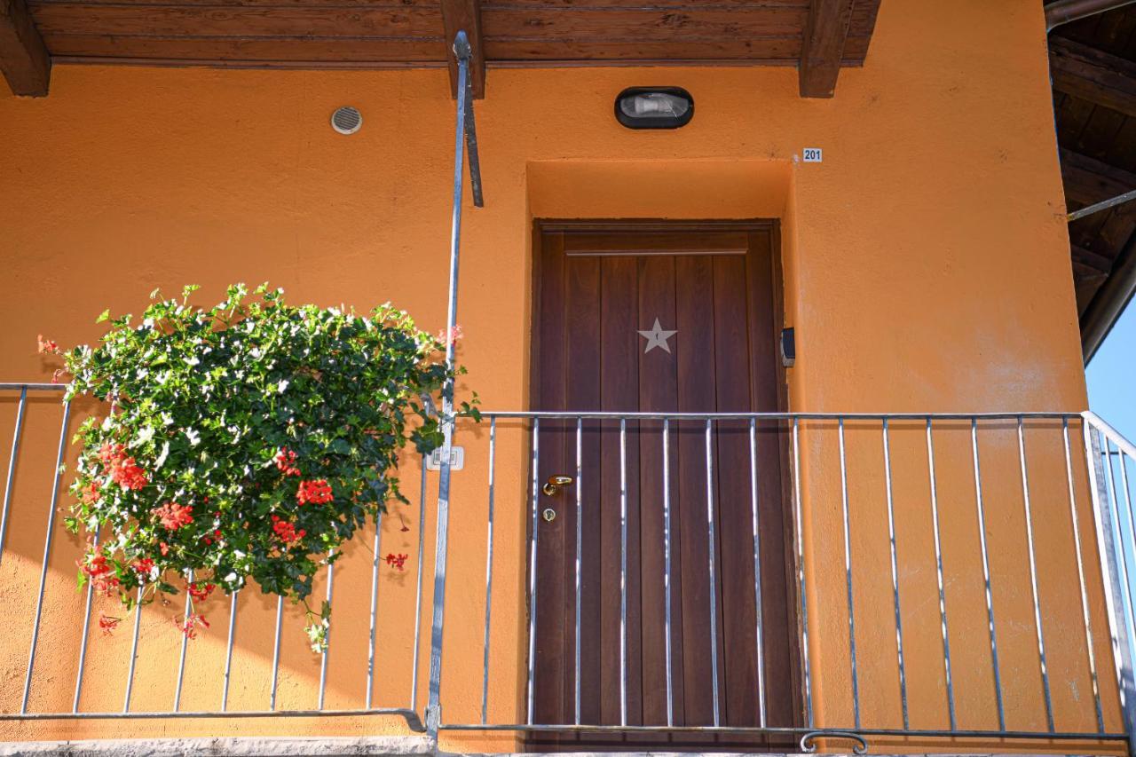 Stars Apartments Gressan Cerise Esterno foto