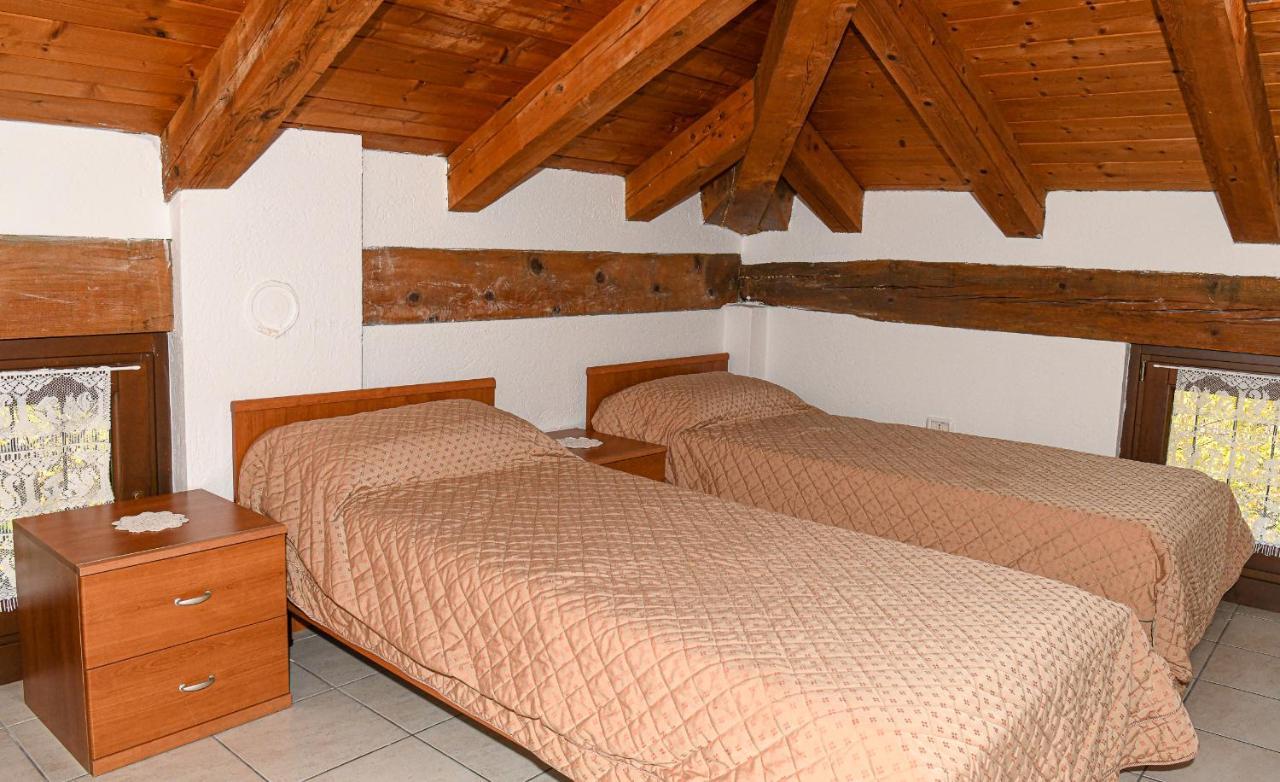 Stars Apartments Gressan Cerise Esterno foto