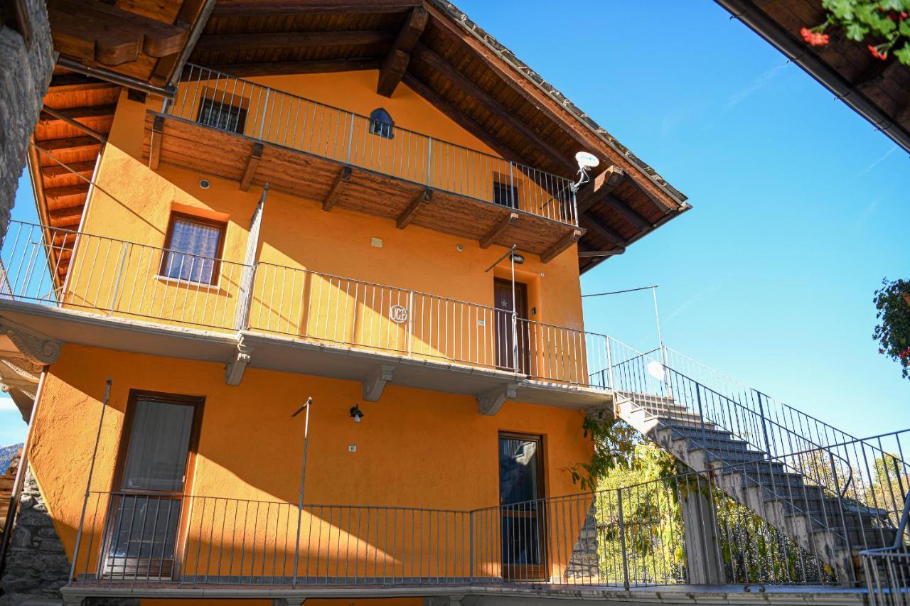 Stars Apartments Gressan Cerise Esterno foto